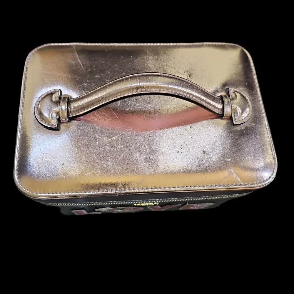 VICTORIA'S SECRET Love Runway Train Case‎